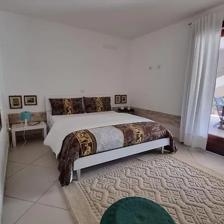 Ferienhaus Luigi A Poggio Dei Pini, Con Giardino E Posto Auto *